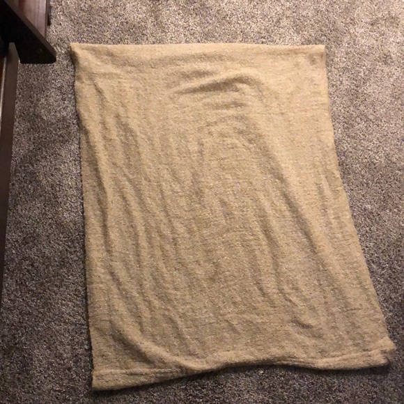 Scarf - Picture 2 of 2